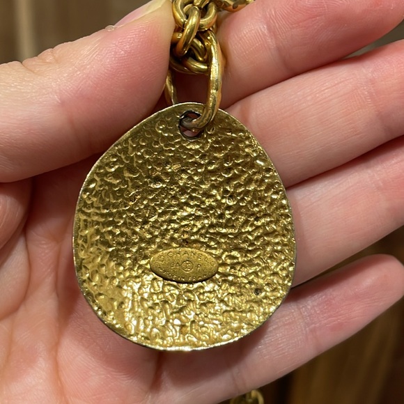Chanel Coco Mark Matelasse Gold Plated Necklace - Picture 9 of 9